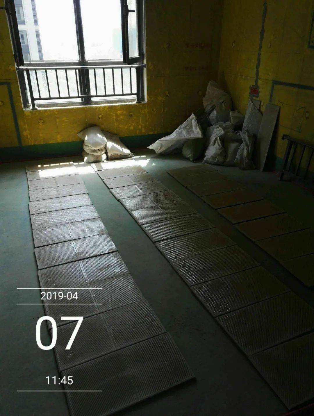 孟憲濤_保利國際社區(qū)115㎡現(xiàn)代北歐--簡潔明亮之家，一人獨(dú)居太愜意！30工地一覽